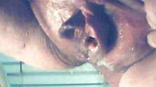 பொன்னிறம் ஒரு ஆசியப் பெண்ணுக்கு அதிர்வை விற்றது மட்டுமல்லாமல், அவளுடன் desi mom sex video உடலுறவு கொண்டது